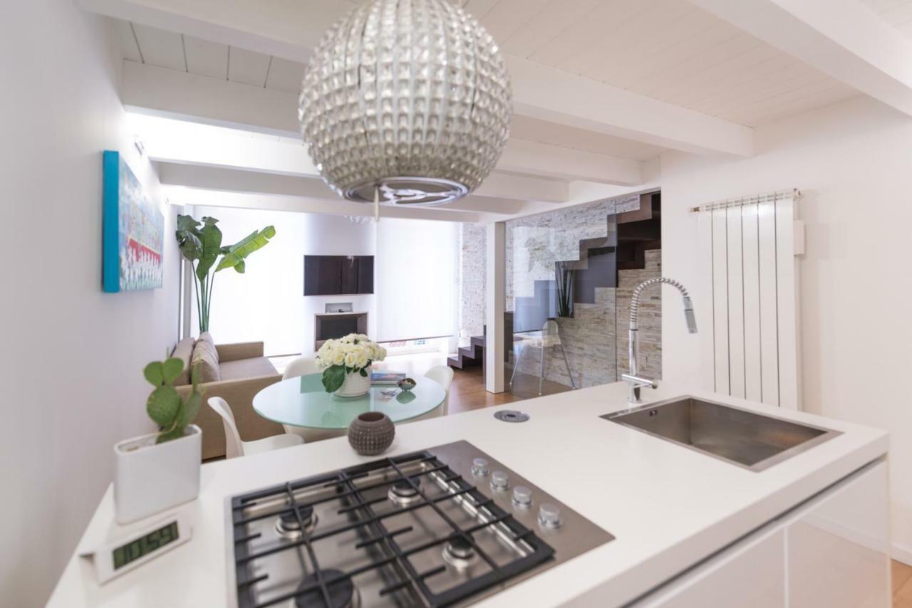 A Modo Nostro Design Home กาญารี ภายนอก รูปภาพ
