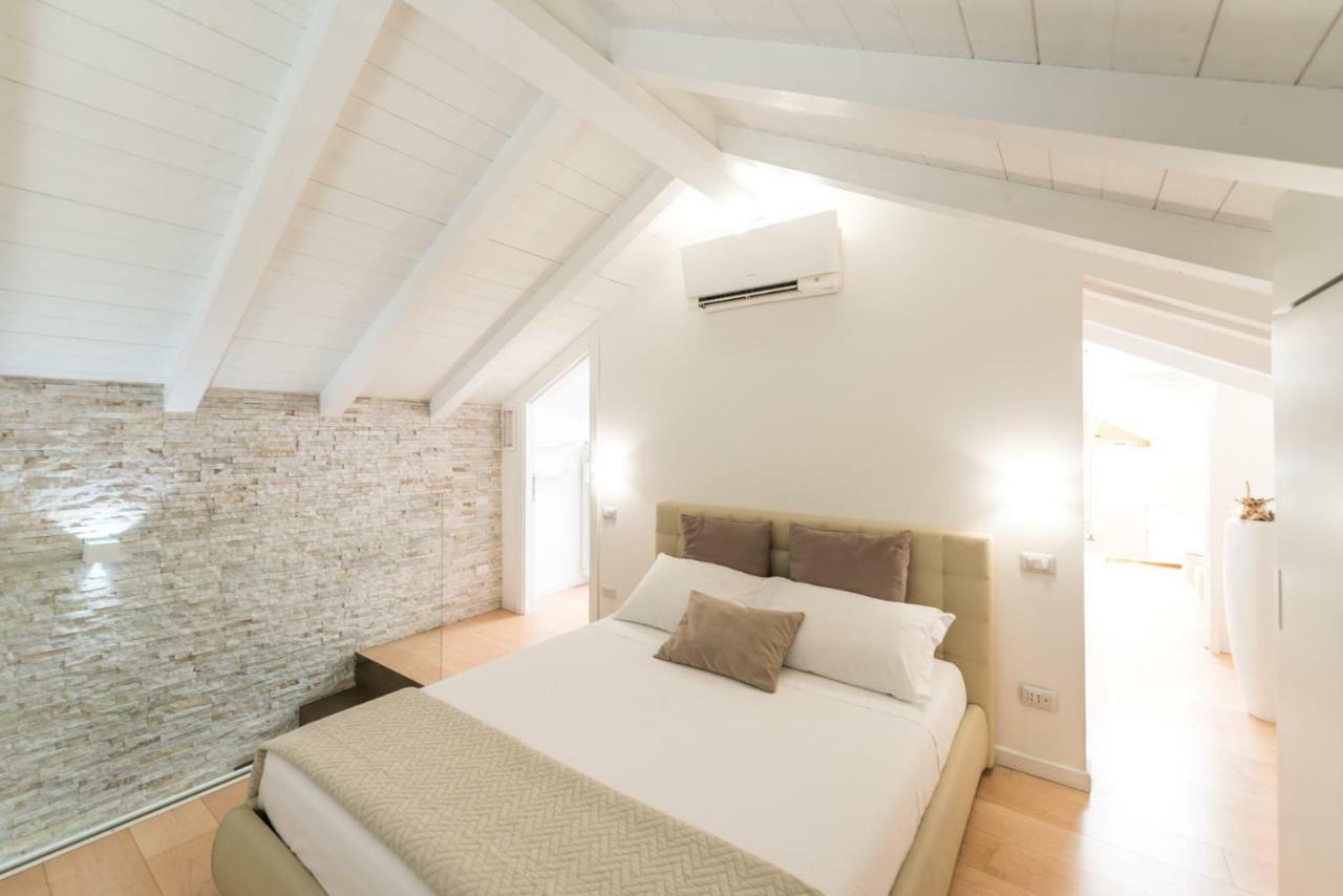 A Modo Nostro Design Home กาญารี ภายนอก รูปภาพ
